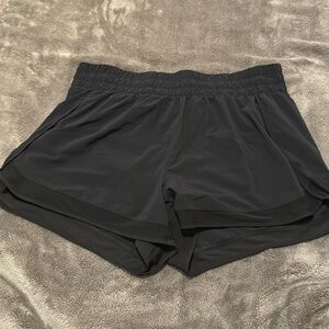 Athleta High Rise Mesh Racer Run 3” Short